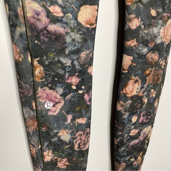 Lululemon Speed Up Tight Frosted Rose Multi - Picture 7 of 9